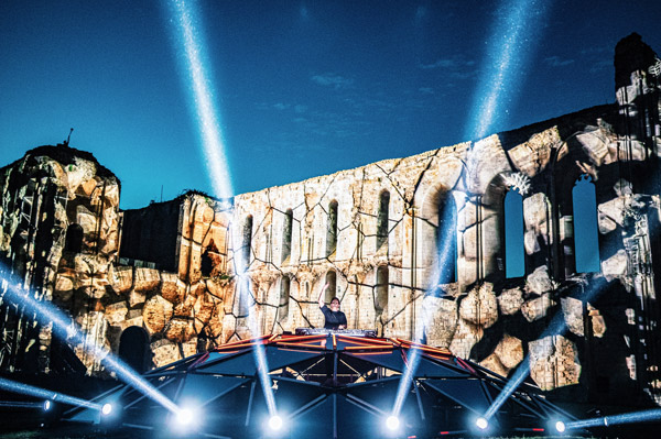 Monumental Tour